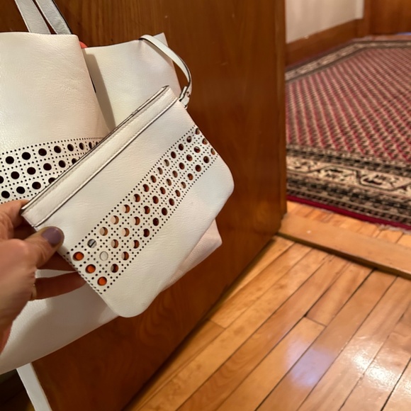 Ralph Lauren White purse - Picture 3 of 11